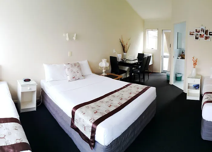 Aurora 4*